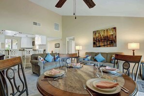 Interior - Beautiful condo with scenic views|Pool, spa access (Palm Desert)