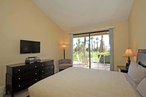 2 bedrooms, iron/ironing board, WiFi, bed sheets - Dogs OK-Lake and Fairway Views-VS555 (Palm Desert)