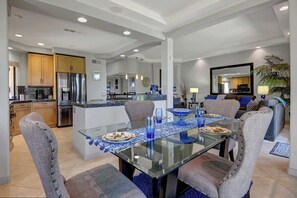 Dining - Walk to Pool and Spa-Patio-Fireplace-VB851 (Palm Desert)