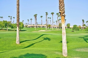 Golf - Moutain and Fairway Views-Walk to Pool-V3986 (Palm Desert)