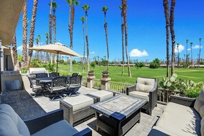Outdoor dining - Pet-friendly Palm Valley condo|Views|BBQ|Pool|Spa (Palm Desert)