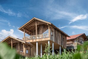 Exterior - Chalet Mountain with Mountain Views, Sauna, Hot Tub and Wi-Fi (Mühlbach)
