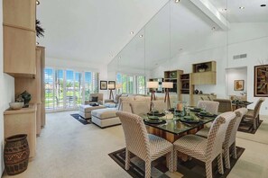 Interior - Condo - The 7 Palm, Dogs OK, Fireplace , Pool (Palm Desert)