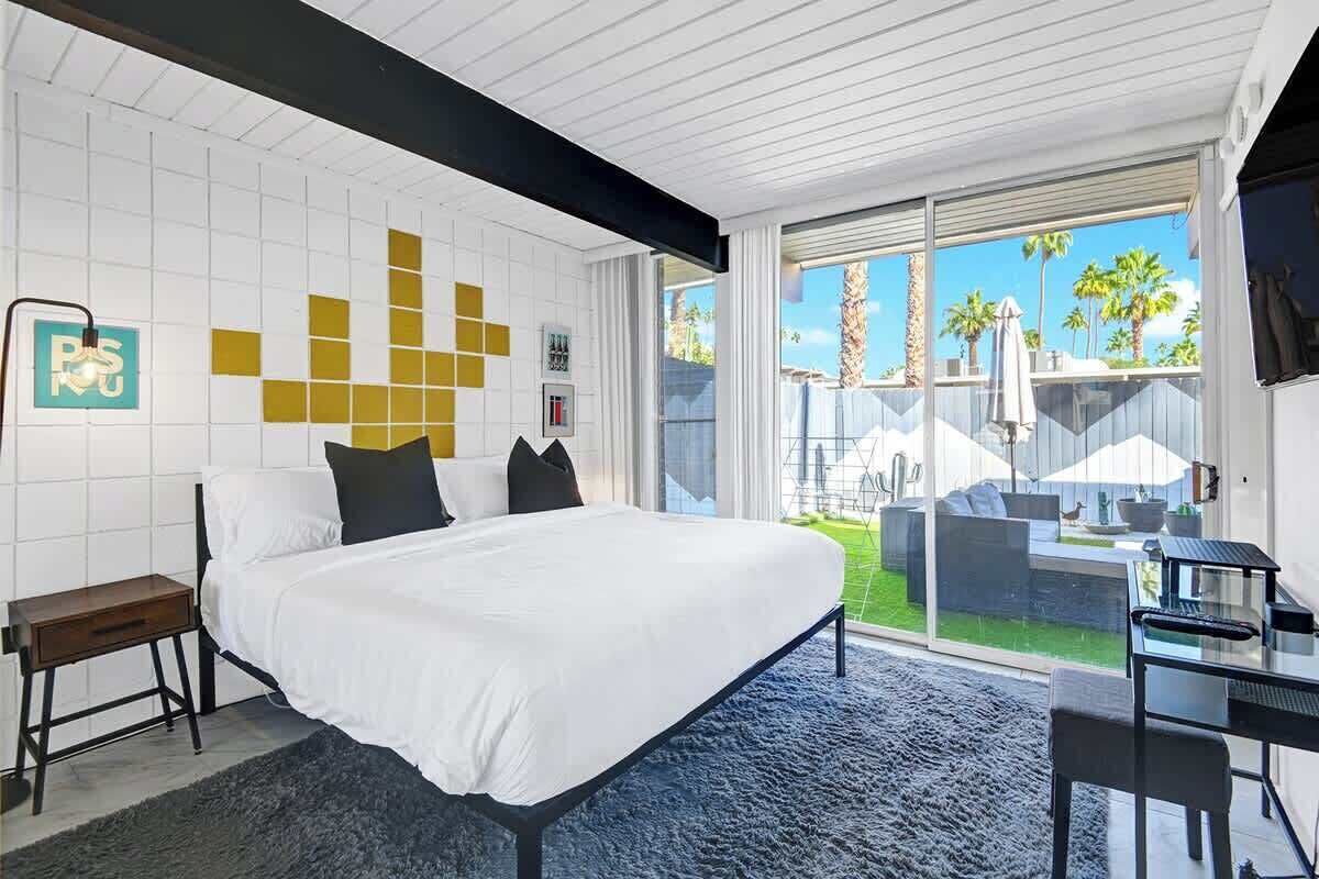 Fer et planche à repasser, Wi-Fi, draps fournis