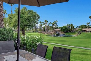 Outdoor dining - Amazing Views|Country Club Amenities (Palm Desert)
