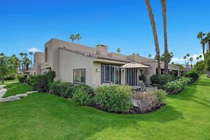 Exterior - Amazing Views|Country Club Amenities (Palm Desert)