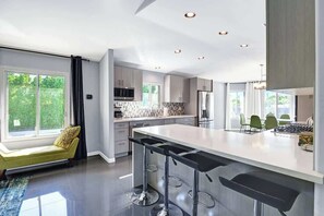 Fridge, microwave, oven, stovetop - Modern Light Filled Home|2 Pools|Spa|Casita (Palm Springs)