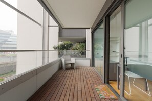 Outdoor dining - GuestHost - Cozy Studio in Portello District (Milano)