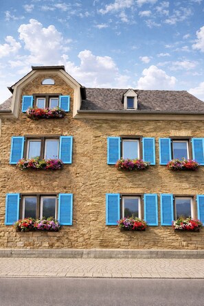 Exterior - Hof zur Nette - Exclusive vacation home on a historic farm (Polch)