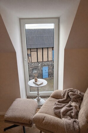 TV - Hof zur Nette - Exclusive vacation home on a historic farm (Polch)