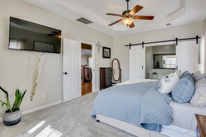 Strygejern/strygebræt, Wi-Fi, sengetøj