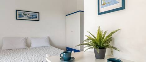 Fer et planche Ă repasser