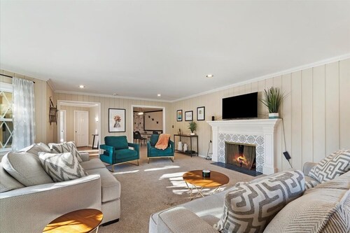 Mid-Century Modern House, Boise Central Rim, Walk/Bike Downtown & Parks