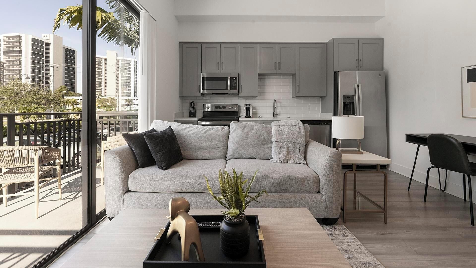 Studio (0 Bedroom) | Living area | 50-inch Smart TV with digital channels