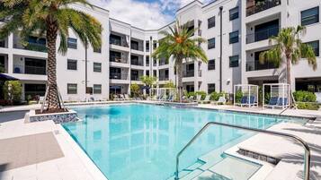 Alberca al aire libre