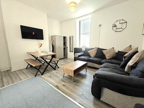 Living area - Premium 1BR Executive Stay | Fast Wi-Fi & Cozy Bed (Bury)