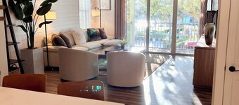 Riverwalk Condo • 1 Bedroom Suite • Balcony Water Views