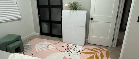 4 bedrooms, WiFi, bed sheets