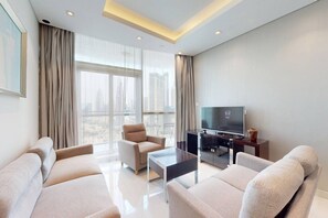 TV - Premium 2 Bed -Iconic Burj Khalifa View I Downtown (Downtown Dubai)