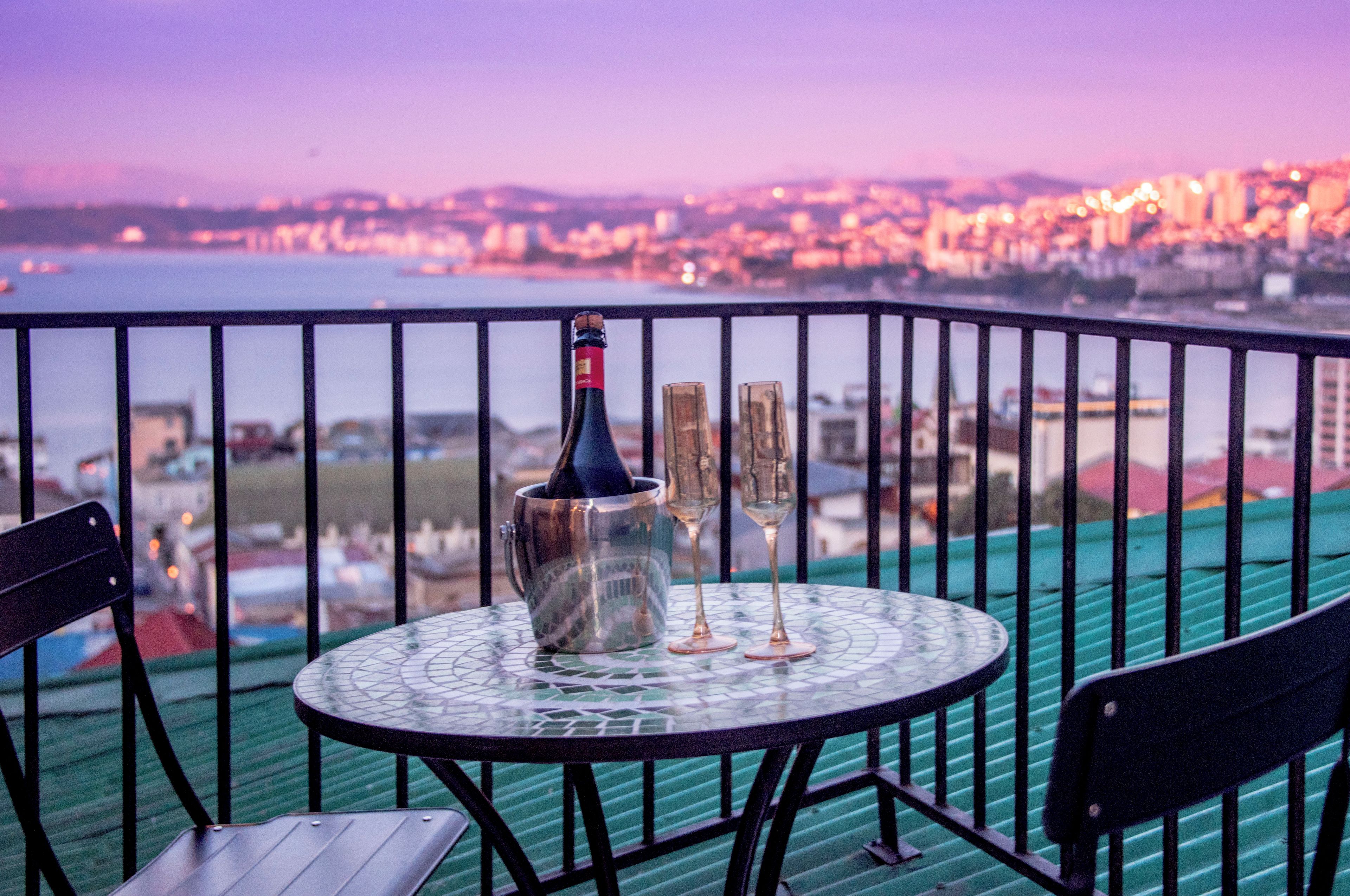 Apartamento, 1 cama doble con sofá cama, balcón, vistas a la bahía | Terraza o patio