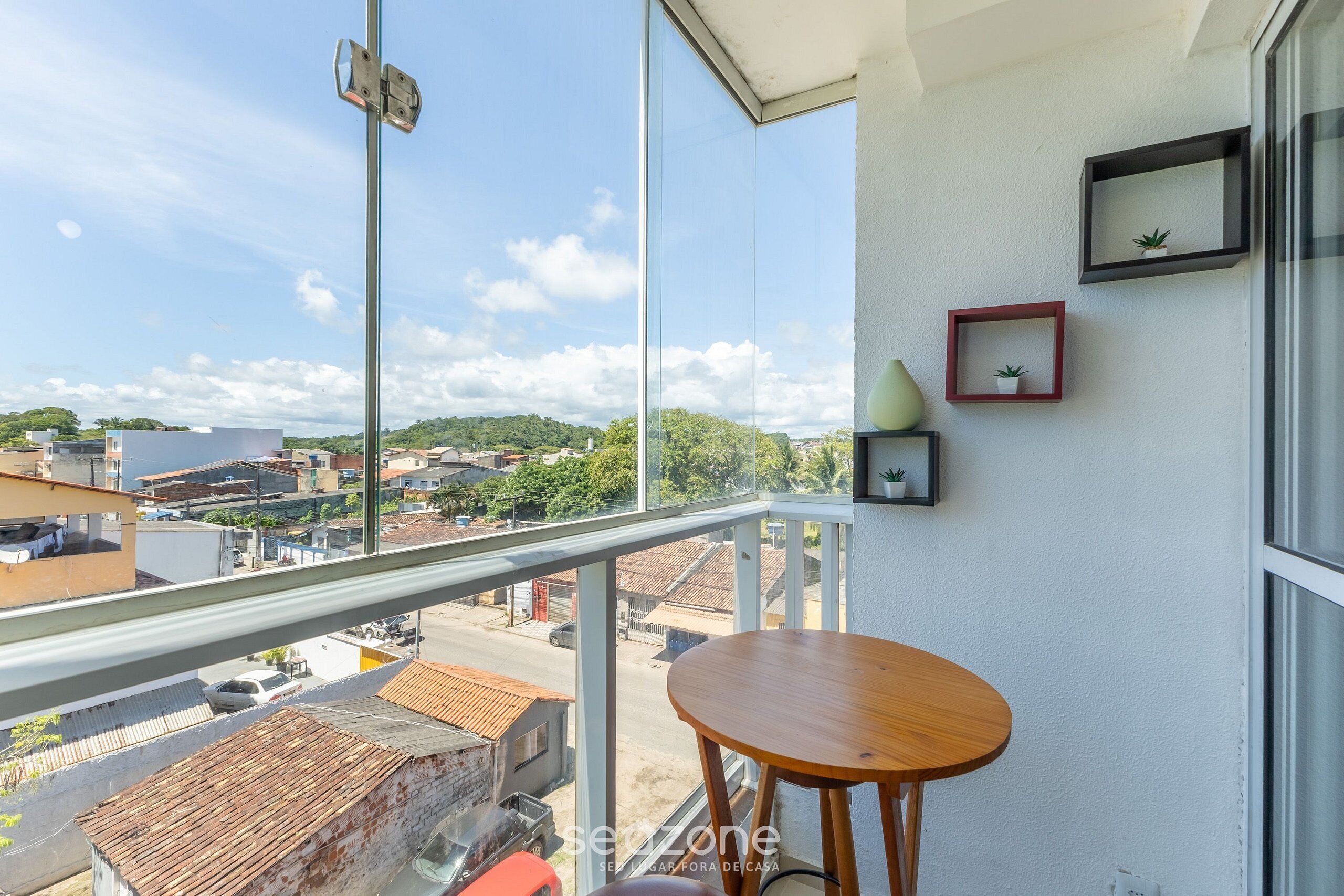 Basic Apartment | Interior