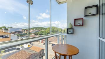 Basic Apartment | Interior