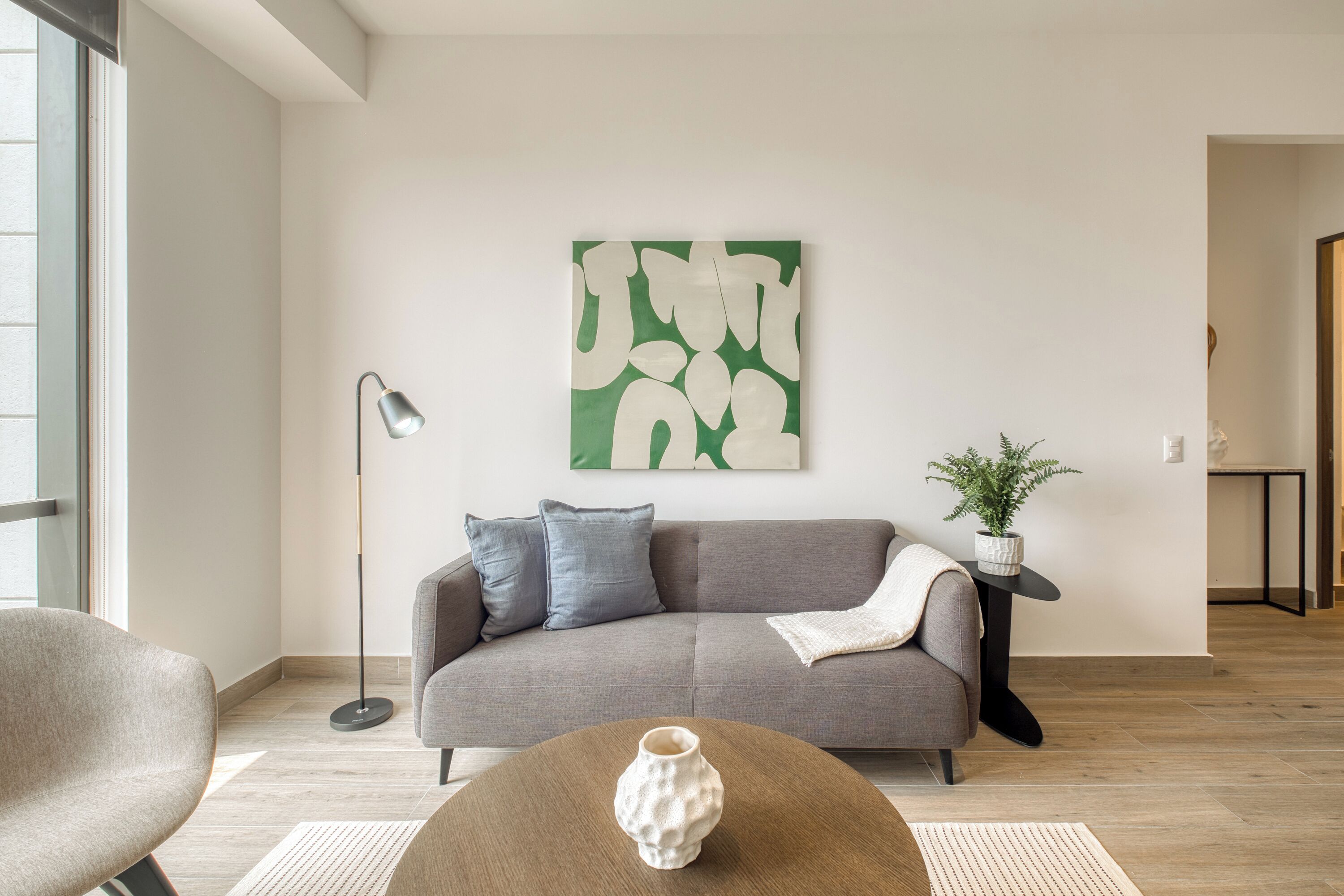 Apartamento grand | Área de estar | Smart TV