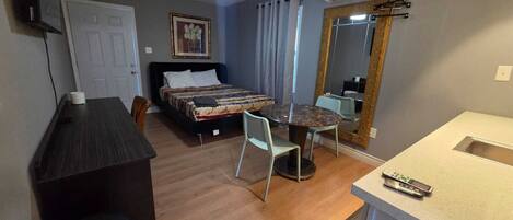 3 Schlafzimmer, Bügeleisen/Bügelbrett, kostenloses WLAN, Bettwäsche