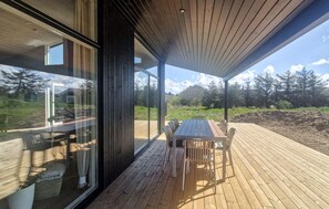 Outdoor dining - Stunning home in Løkken with sauna (Løkken)