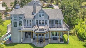 Exterior - Luxury Lakefront Retreat (Graford)