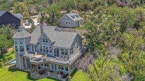 Exterior - Luxury Lakefront Retreat (Graford)