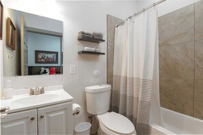 Shower, hair dryer, towels, shampoo - Tucson Summer Base | 4BR Modern Duplex Retreat (Tucson)