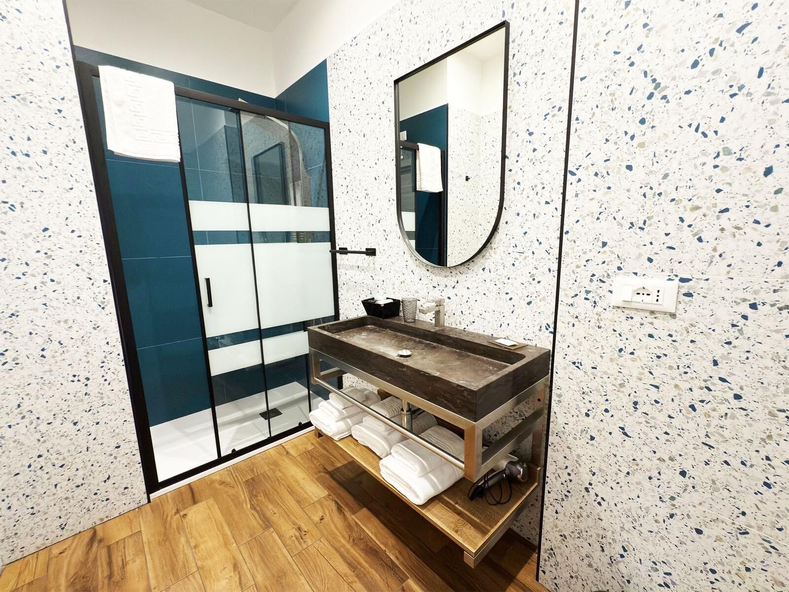 Chambre Triple Luxe | Salle de bain