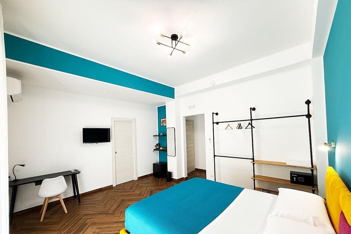 Deluxe Double Room, Balcony, City View | In-room safe, soundproofing, WiFi (free)