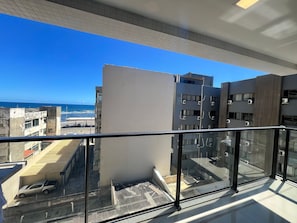 Basic Apartment | Property grounds - Modern Studios 230 Meters From the Beachfront - Hsas (Salvador)