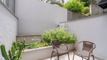 Lägenhet Basic | Terrass/Patio