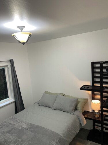 Suite and Simple by the Kenai River