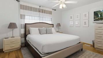 4 bedrooms, WiFi, bed sheets