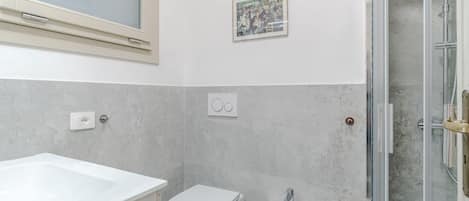Shower, bidet