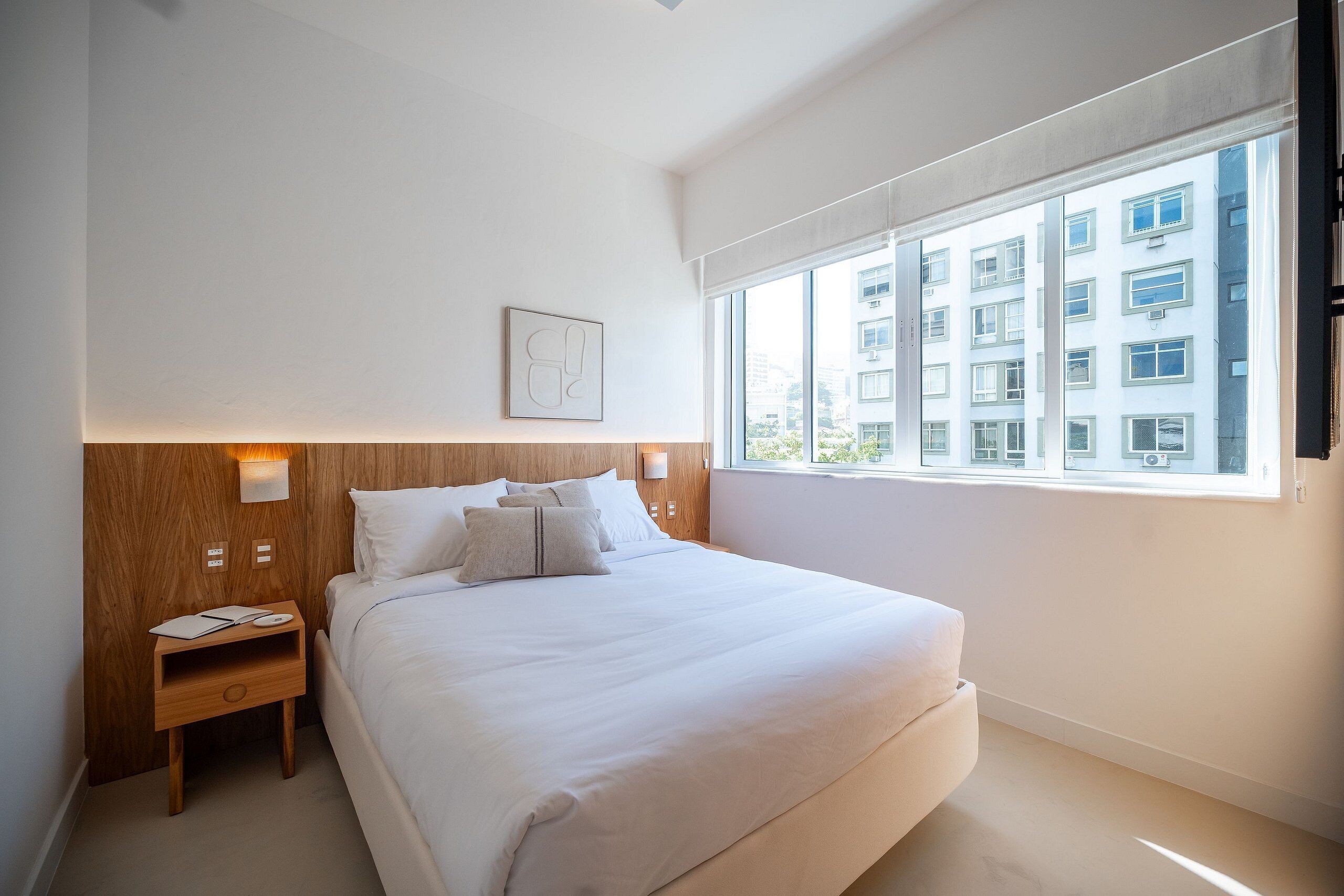 Apartment | In-room safe, iron/ironing board, free WiFi