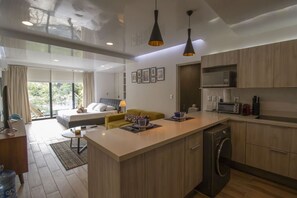 1 bedroom, WiFi, bed sheets - Macondo 202 by Blueplaya (Playa del Carmen)