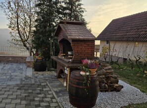 Terrace/patio - Villa Bella Vista - Two Bedroom apartment with Balcony and View (Veliki) (Ivanec)