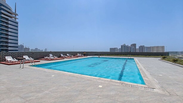 House | Internet - Stayshort - Cozy Compact Studio in JVC That Sleeps 2 (Dubai)