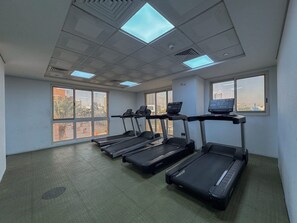 House - Stayshort - Refined 1 Bedroom Living in Sports City That Sleeps 4 (Dubai)