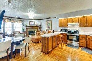 Fridge, microwave, stovetop, dishwasher - Shop, Golf & Explore: Family Home in Chesapeake! (Chesapeake)