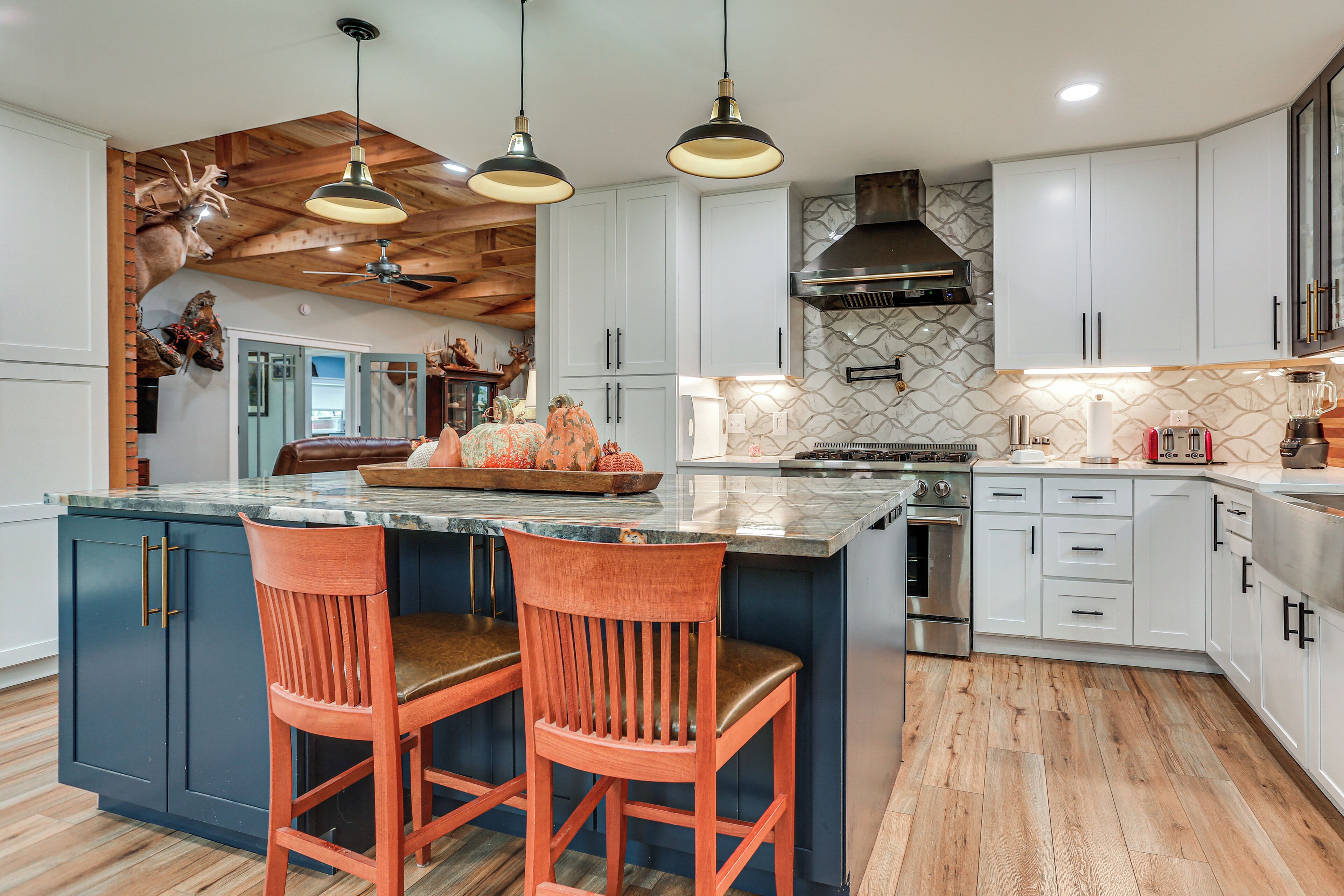 Refrigerador, microondas, parrilla de estufa y lavavajillas 