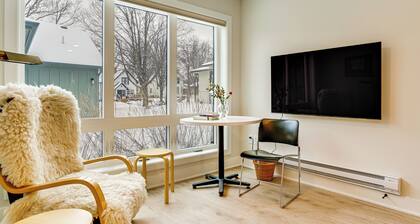 < 1/2 Mi to Downtown: Quiet Northfield Apartment