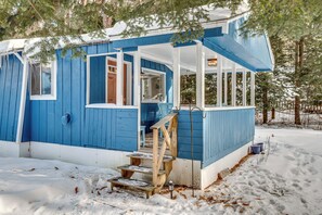 Exterior - All-Season Getaway in Tamworth: Pets Welcome! (Tamworth)
