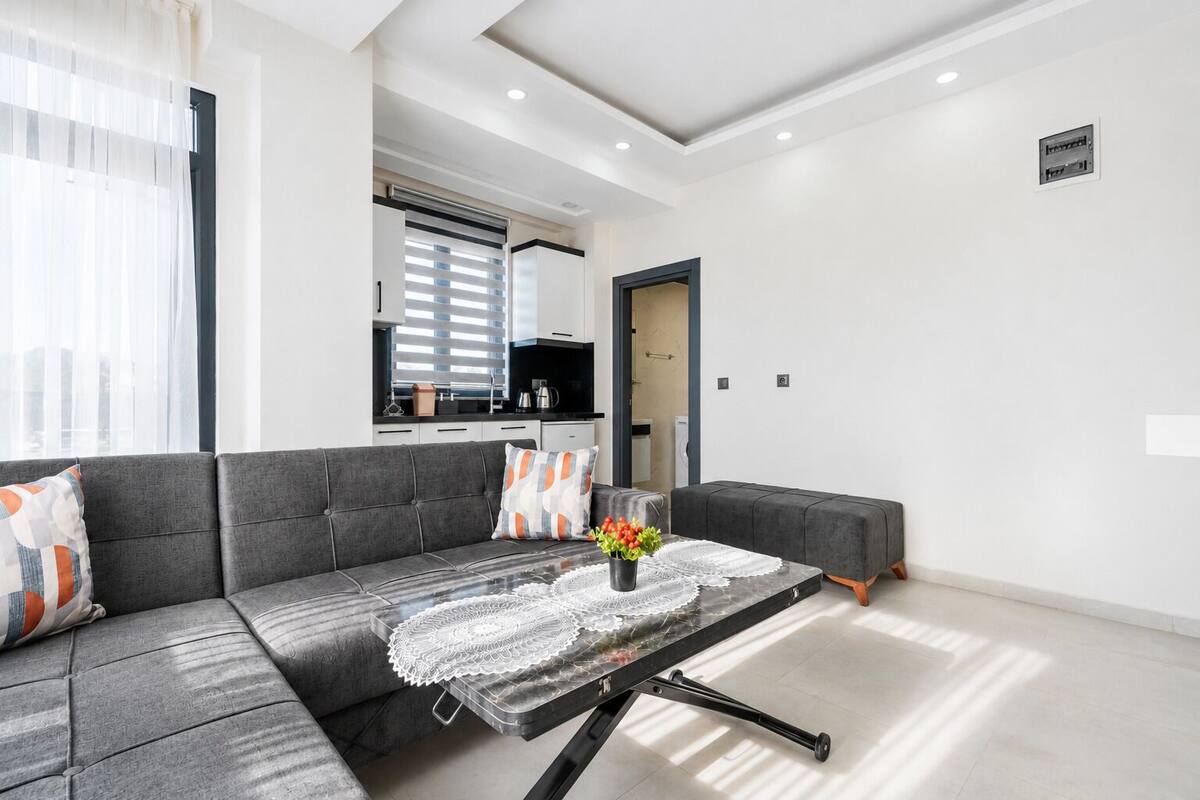 Comfort Apartment | Living area | Smart TV