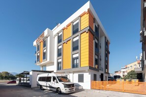 Front of property – evening/night - The Orange Cactus (Antalya)